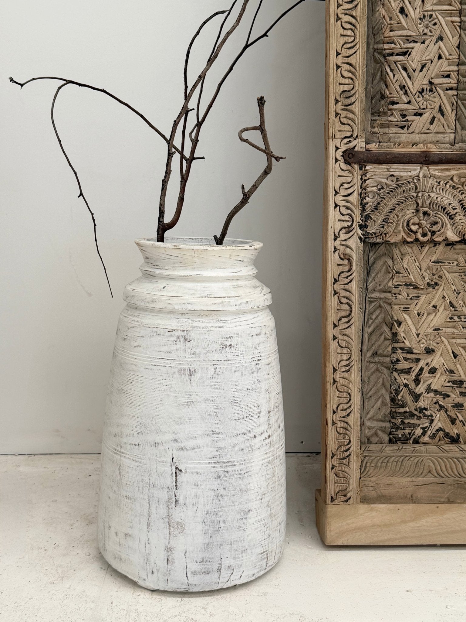 Oversized Vintage Pot (whitewash) - BHM HomePots and Vases
