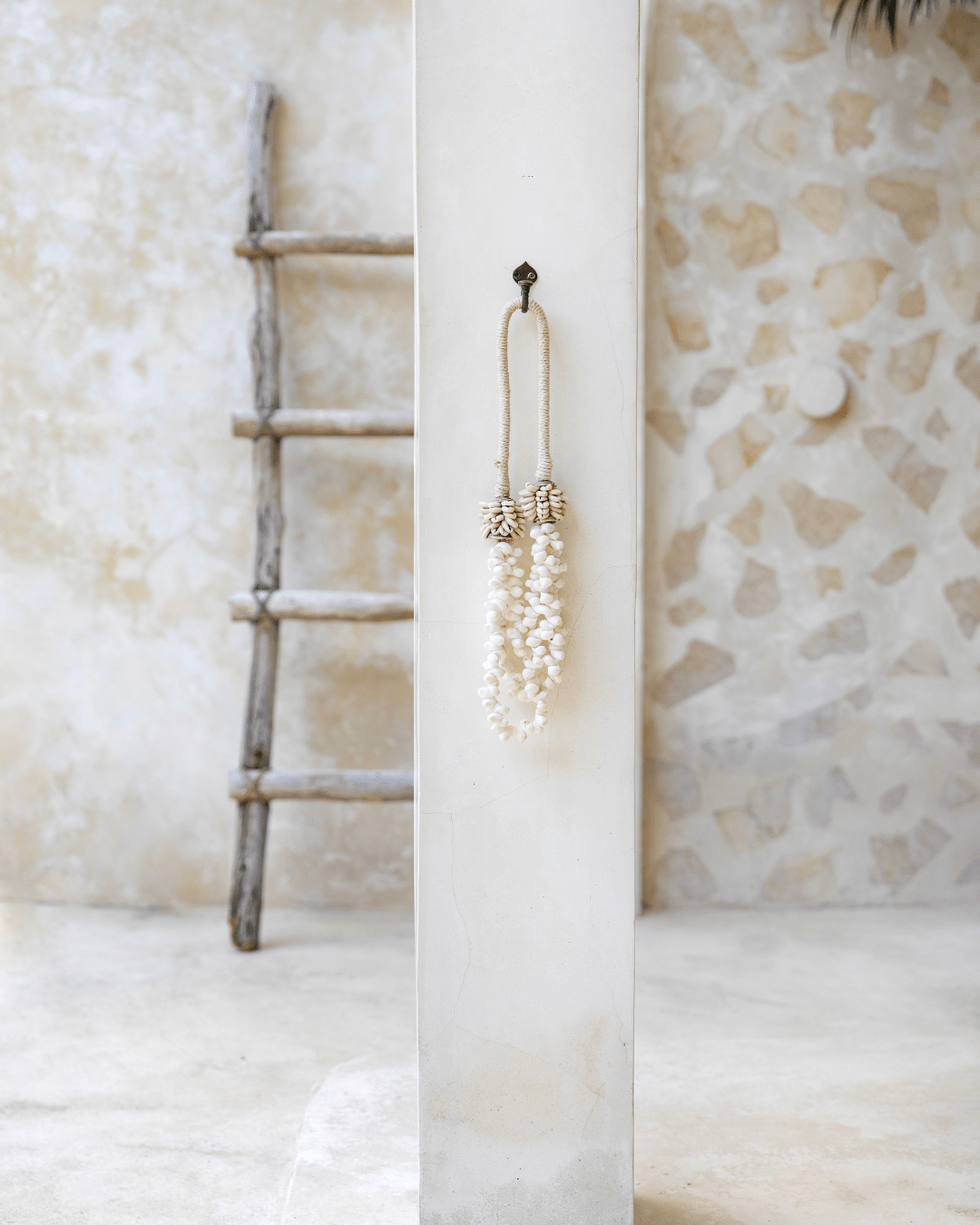 Shell Garland | PRESALE - BHM HomeMirrors and Wall hooks
