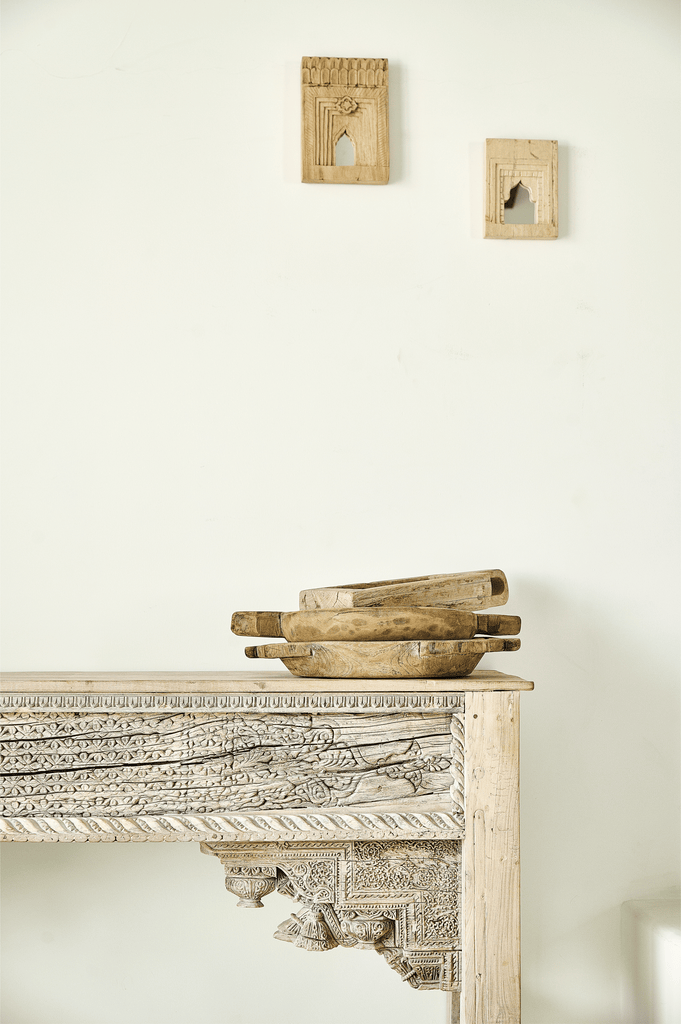 Anek Wooden Console